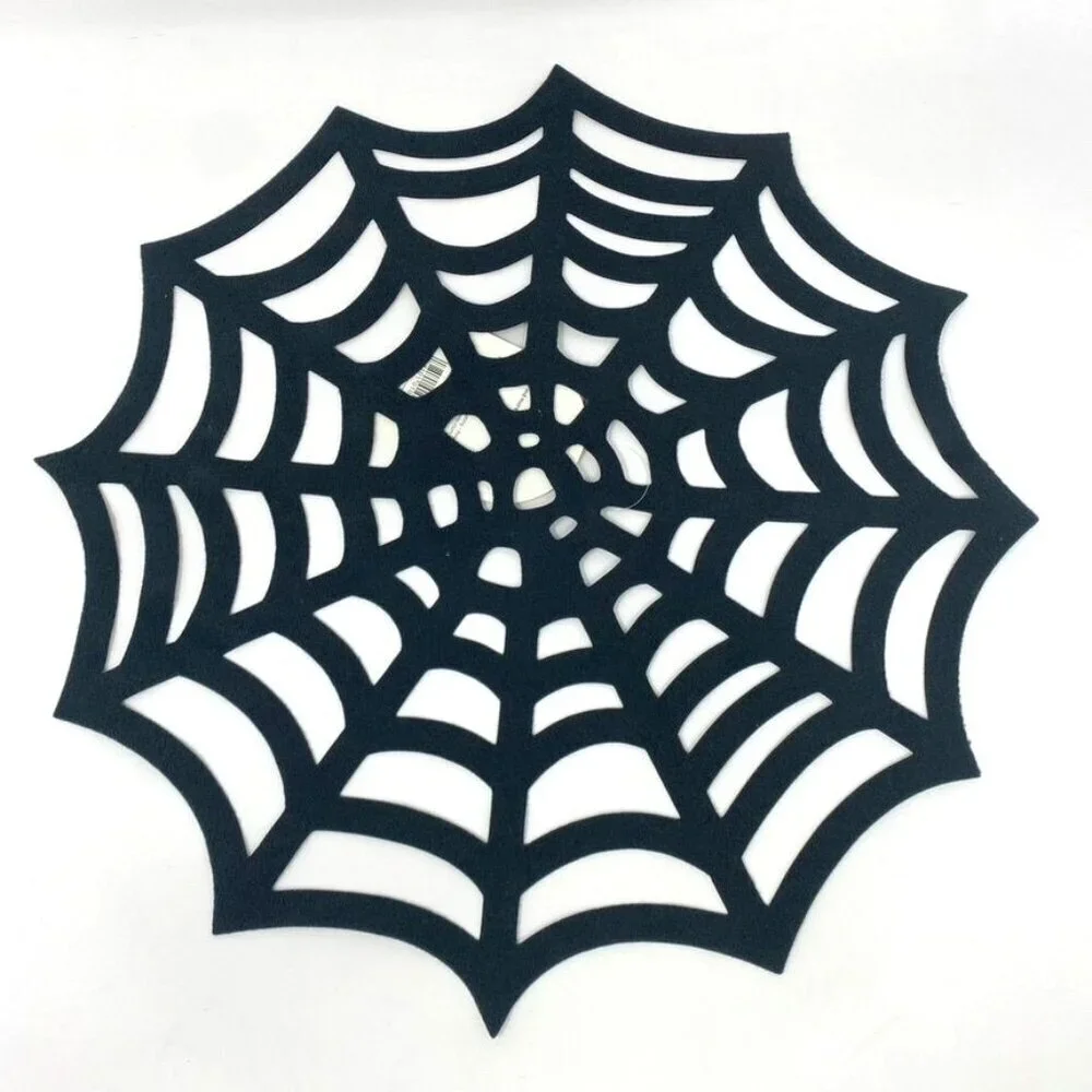 Faux Leather 2 Charger Placemats Threshold™ Black Spiderweb Halloween 15